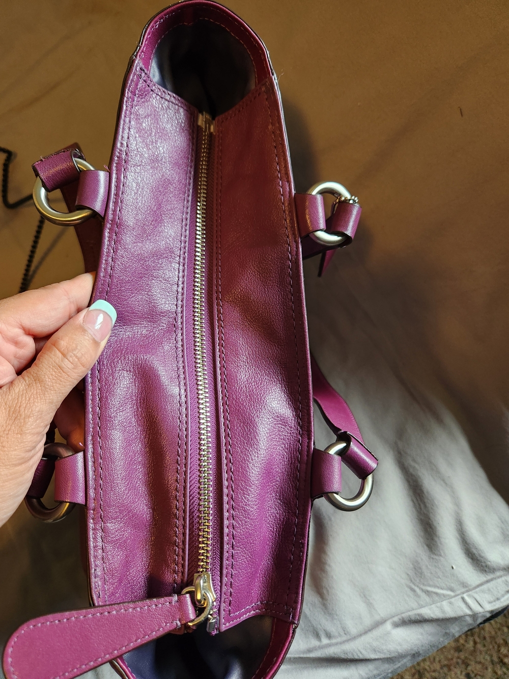 Coach Studded Hobo Shoulder Bag / East West Tote.
F15235 - Picture 8 of 11